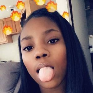 Meet your Posher, Tanyeka